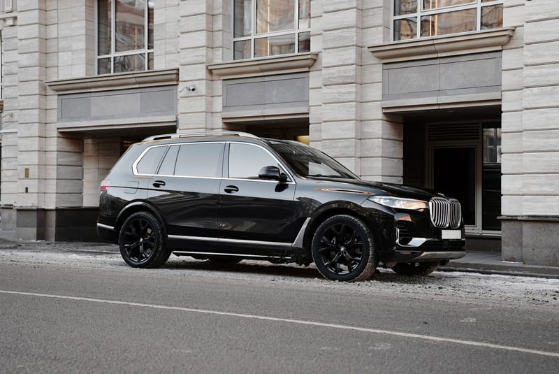 BMW X7 30d Black 6 мест BMW X7 30d Black 6 мест